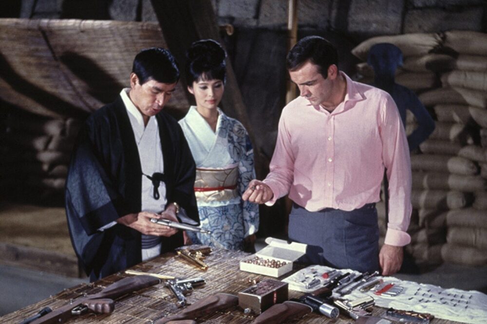 「007は2度死ぬ」